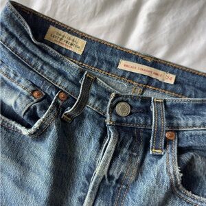 Levi’s ribcage dark indigo high rise straight ankle jeans